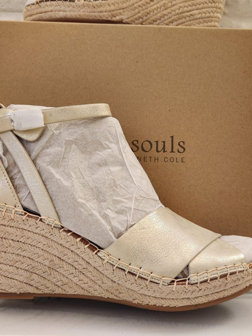 Gentle Souls Leather "Charli X Band" Wedge sandals. Brushed Gold. NIB.  9.5